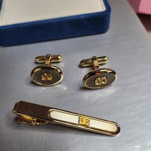 Givenchy set of cufflinks and Clip-on tie